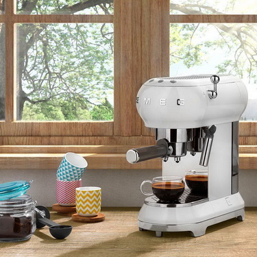 Кофемашины и кофеварки Smeg