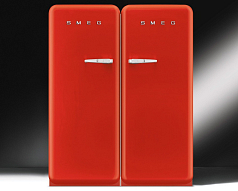 Холодильник Smeg FAB28RR1