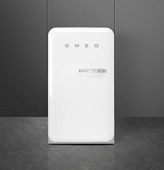 Холодильник Smeg FAB10LWH2