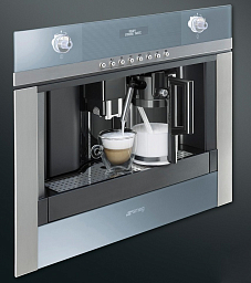 Встраиваемая кофемашина Smeg CMSC451