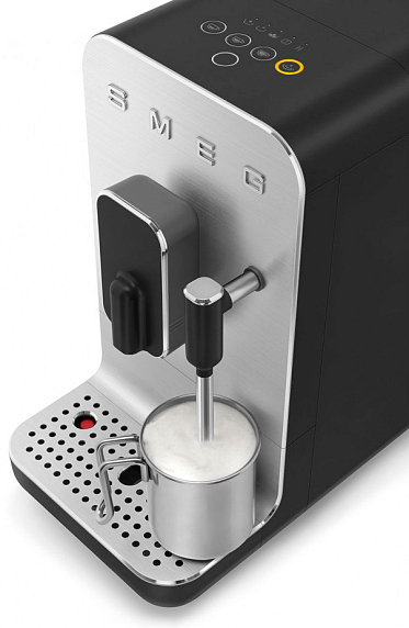 Автоматическая кофемашина Smeg BCC12BLMEU preview 18