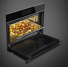 Духовой шкаф Smeg SF4606WVCPNX