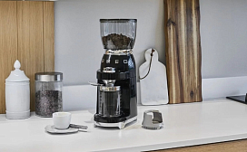 Кофемолки Smeg CGF01