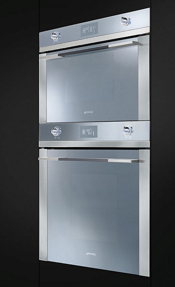 Компактный духовой шкаф с пароваркой Smeg SF4120VC preview 5