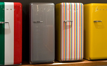 Холодильники Smeg FAB — разнообразие цвета!