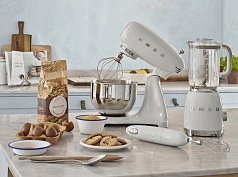 Блендер Smeg HBF02WHEU