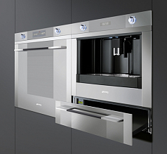 Встраиваемая кофемашина Smeg CMSC45