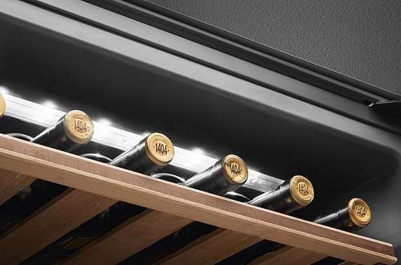 Встраиваемый холодильный шкаф для вина Smeg CVI621RWNR3 preview 5