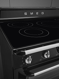 Варочный центр Smeg TR90IBL9