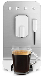 Автоматическая кофемашина Smeg BCC02WHMEU