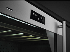 Встраиваемый холодильный шкаф для вина Smeg CVI338LWX2