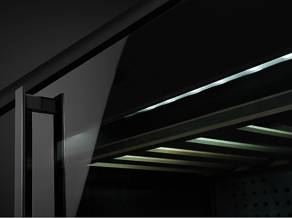 Встраиваемый холодильный шкаф для вина Smeg CVI638RN3 preview 3